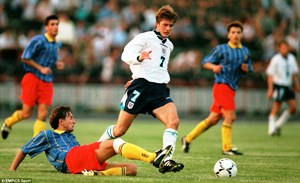 David Beckham Putuskan untuk `Gantung Sepatu`